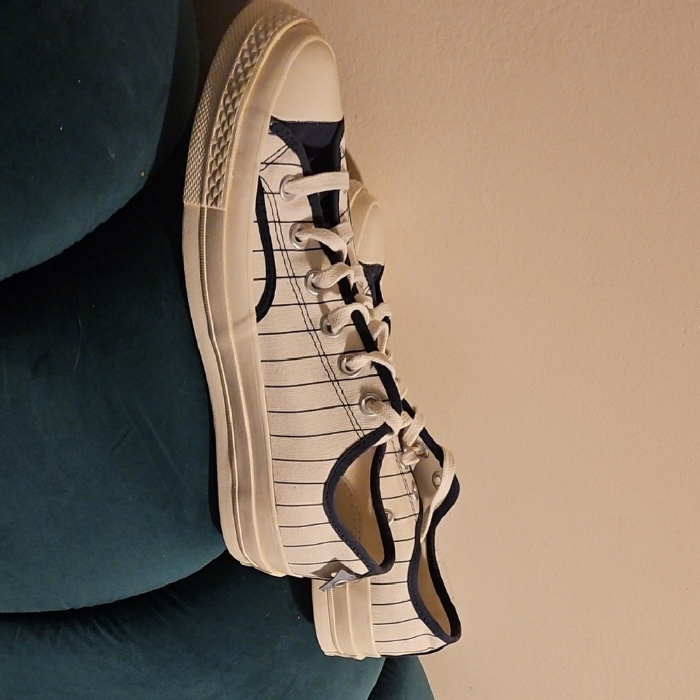 Converse All Star Navy and White Sneakers
